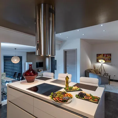 Pupa Apartment Trogir