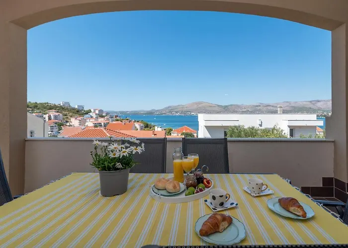 Pupa Διαμέρισμα