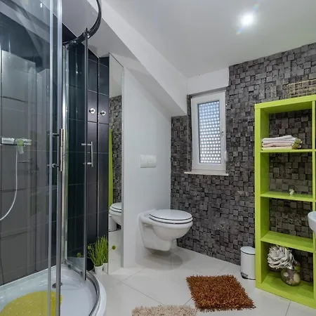 Pupa Appartement Trogir